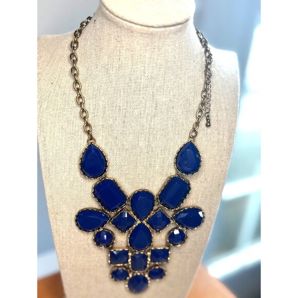 Cobalt Blue Statement Gold-Tone Chain Necklace With Bold Blue Gemstone Accents F - Picture 6 of 7